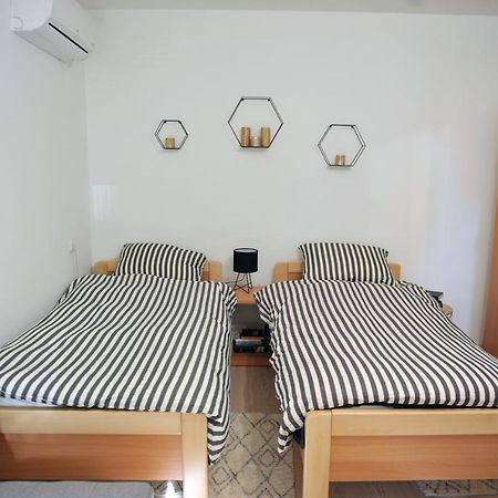 Studio Apartman Bandb Ðakovo Extérieur photo